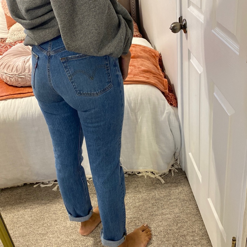 Levi’s 501 straight leg jeans size 26